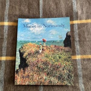 Rizzoli Blue and Green Coffee Table Book Accents